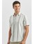 Koyu Haki Kısa Kollu Çizgili Armürlü Pamuklu Casual Slim Fit Dar Kesim Gömlek 1004240243 5