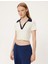 Crop Tişört Polo Yaka Düğmeli Kısa Kollu Biyeli Slim Fit 3
