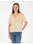 Kadın Bej Comfort Fit Çizgili Tişört 50284066-VR011 1