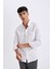 Slim Fit Dar Kesim Düğmeli Dokulu Düz Pamuk Karışımlı Uzun Kollu Beyaz Gömlek T2066AZ24AU 3