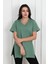 Kadın V Yaka Yırtmaçlı T-Shirt 8783-22 1