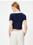 Crop Tişört Polo Yaka Düğmeli Kısa Kollu Biyeli Slim Fit 3