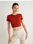 x Melis Ağazat - Crop Tişört Arkası Pencere Detaylı Bağlamalı Kısa Kollu Yuvarlak Yaka 2