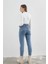 Leo Kadın Yüksek Bel Mavi Kar Yıkama Likralı Mom Jeans Pantolon 2