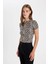 Slim Fit Dar Kesim Bisiklet Yaka Leopar Desenli Kısa Kollu Tişört D4965AX24AU 4