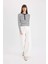 Slim Fit Dar Kesim Bisiklet Yaka Çizgili Fitilli Kaşkorse Düğmeli Uzun Kollu Tişört D4271AX24AU 2