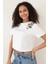 Beyaz Omuzu Çınar Yaprağı Nakışlı Basic Crop T-Shirt- 2411 1