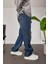 15813 Yırtık Detaylı Jean 3