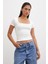 Kare Yaka T-Shirt Beyaz 3