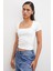 Kare Yaka T-Shirt Beyaz 4