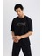 Fit Oversize Geniş Kalıp Bisiklet Yaka Nakışlı Kısa Kollu Tişört C1426AX24SM 3