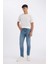 Slim Tapered Fit Dar Kalıp Normal Bel Daralan Paça Jean Pantolon B7781AX24SP 3