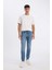 Slim Tapered Fit Dar Kalıp Normal Bel Daralan Paça Jean Pantolon B7781AX24SP 4