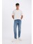 Slim Tapered Fit Dar Kalıp Normal Bel Daralan Paça Jean Pantolon B7781AX24SP 5