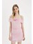 Bodycon Vücudu Saran Omuzu Açık Drapeli Pembe Tül Mini Elbise C8966AX24SM 3