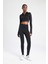 Fit Slim Fit Dar Kesim Dik Yaka Fermuarlı Crop Uzun Kollu Tişört W0343AZ24SP 5