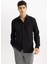 Modern Fit Polo Yaka Basic Düz Krinkıl Uzun Kollu Siyah Gömlek B7384AX24SP 3