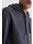 Siyah Regular Fit Kapüşonlu Yıkamalı Soluk Efektli Kanguru Cepli Sweatshirt B1118AX23AU 4