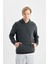 Comfort Regular Fit Rahat Kalıp Kapüşonlu Kanguru Cepli Basic Düz Sweatshirt B4446AX24SP 4