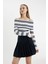 Slim Fit Dar Kesim Çizgili Açık Omuz Triko Kazak C8914AX24WN 3