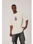 Renkli Soyut Kafa Baskılı Krem Tshirt 2