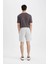 Slim Fit Dar Kesim Dar Paça Basic Düz Şort B8674AX24SM 6