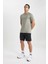 DeFactoFit Standart Fit Bisiklet Yaka Kısa Kollu Tişört B4593AX24SP 6