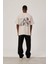 Statue Baskılı Krem Tshirt 1
