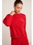 Sandra Kadın İçi Polarlı Yumuşacık Göğsü Baskılı Yuvarlak Yaka Comfort Fit Kırmızı Sweatshirt 3