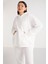 Terezabb Kadın İçi Polarlı Yumuşacık Comfort Fit Kapüşonlu Kanguru Cep Beyaz Büyük Beden Sweatshirt 4
