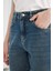 Lina Mom Fit Yüksek Bel Rahat Kalıp Hafif Dar Paça Bilek Boy Jean Yıkamalı Pantolon D4321AX24AU 5