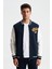 Erkek Pamuklu Regular Fit Dik Yaka Baskılı Cepli Kolej Mont Sweatshirt K28264650401 1