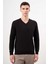 Erkek Siyah Basic V Yaka Dynamic Fit Rahat Kesim Triko 1