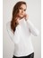 Padma Kadın Dik Yaka Dar Kesim Viskon Karışımlı Beyaz Bluz 2