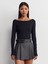 31332 Kayık Yaka Uzun Kollu Top-Siyah 1