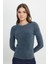 Slim Fit Dar Kesim Bisiklet Yaka Koyu Mavi Tişört 2