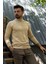 Düz Bej Rengi Slim Fit Erkek Yarım Balıkçı Yaka Kazak 1