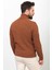 Örgü Desenli Tütün Rengi Slim Fit Tam Balıkçı Yaka Yün Erkek Kazak 5