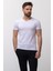 Desenli Beyaz Renk Slim Fit V Yaka Basic Erkek T-Shirt 1