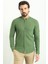 Çizgi Desenli Yeşil Rengi Slim Fit Hakim Yaka Uzun Kollu Erkek Gömlek 1