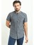 Kırçıllı Antrasit Rengi Slim Fit Hakim Yaka Kısa Kollu Keten Erkek Gömlek 1
