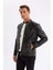 Erkek Siyah Slim Fit Dar Kesim Dik Yaka Fermuarlı Astarlı Mevsimlik Hafif İnce Suni Deri Mont Ceket C5632AX24AU 4