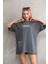 Pileli Store   Bisiklet Yaka Baskılı Oversize T-Shirt - Gri 4