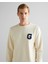Erkek Krem Regular Fit Bisiklet Yaka Logolu Sweatshirt 2043023.130 4
