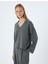 V Yaka Sweatshirt Uzun Kollu 3