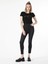 Slim Fit Yuvarlak Yaka Baskılı Kadın Siyah Kısa Kol Tişört 3