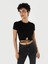 Slim Fit Yuvarlak Yaka Düz Kadın Siyah Kısa Kol Tişört 4