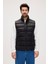 24.02.17.003 Vance Vest Erkek Yelek 1