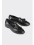 Kadın Günlük Ayakkabı Deri Malzemeden Yapılmış Şık Siyah Loafer Modeli 2