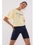 Açık Sarı Yazı Baskılı Kısa O Yaka Kadın Oversize T-Shirt - 97135 4